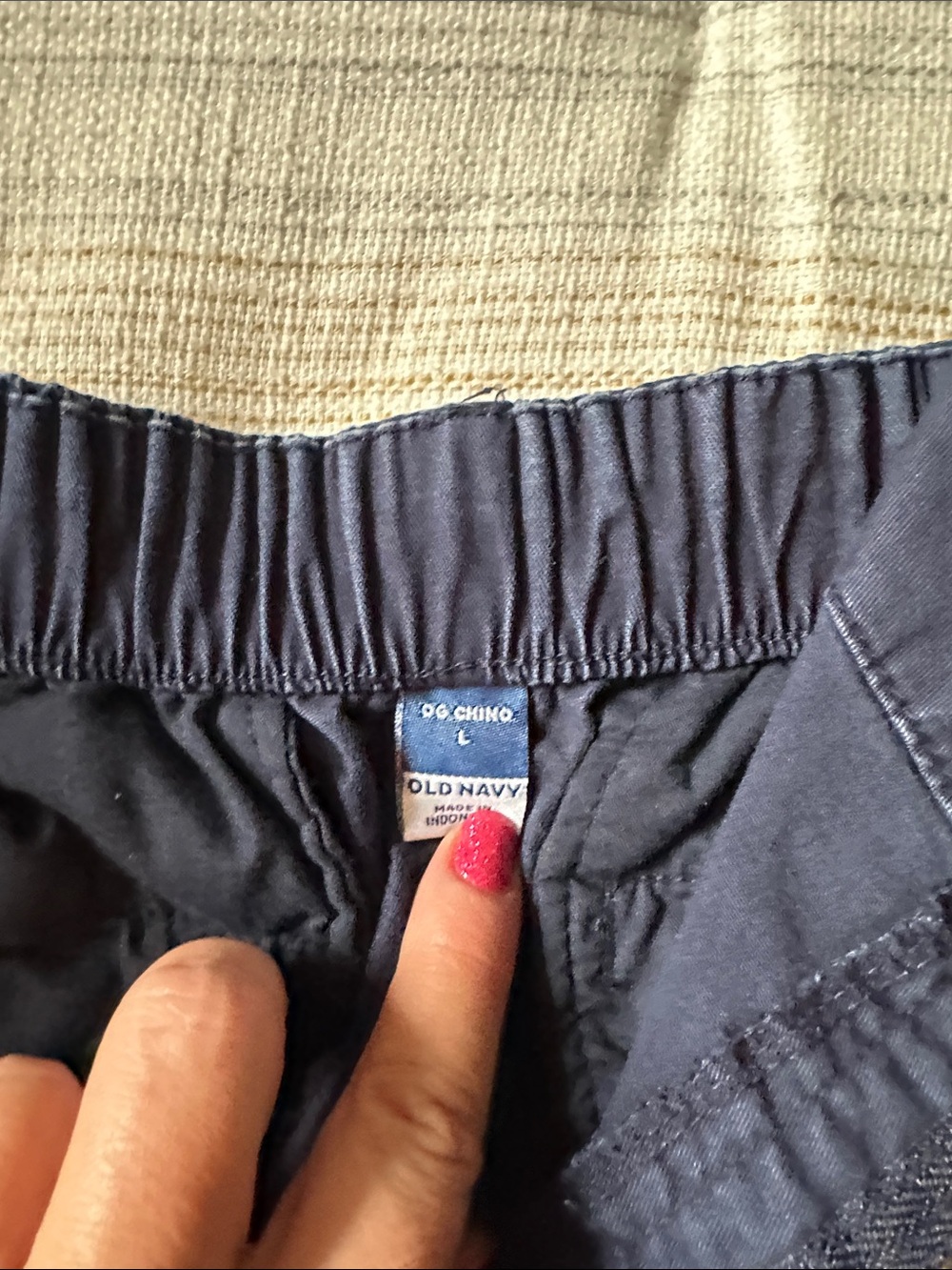 Old Navy..Set of 4 Casual Elastic-Waist Shorts in Black, Navy, Gray, and Khaki - Picture 8 of 14